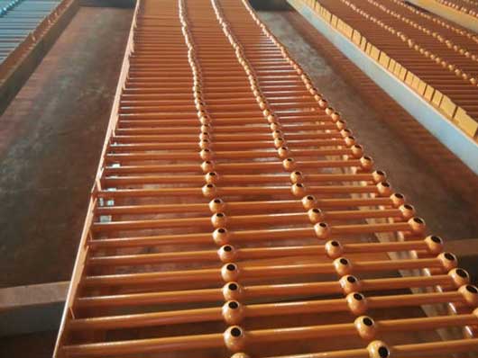 內蒙古托五電廠廠外輸灰系統工程球節點欄桿項